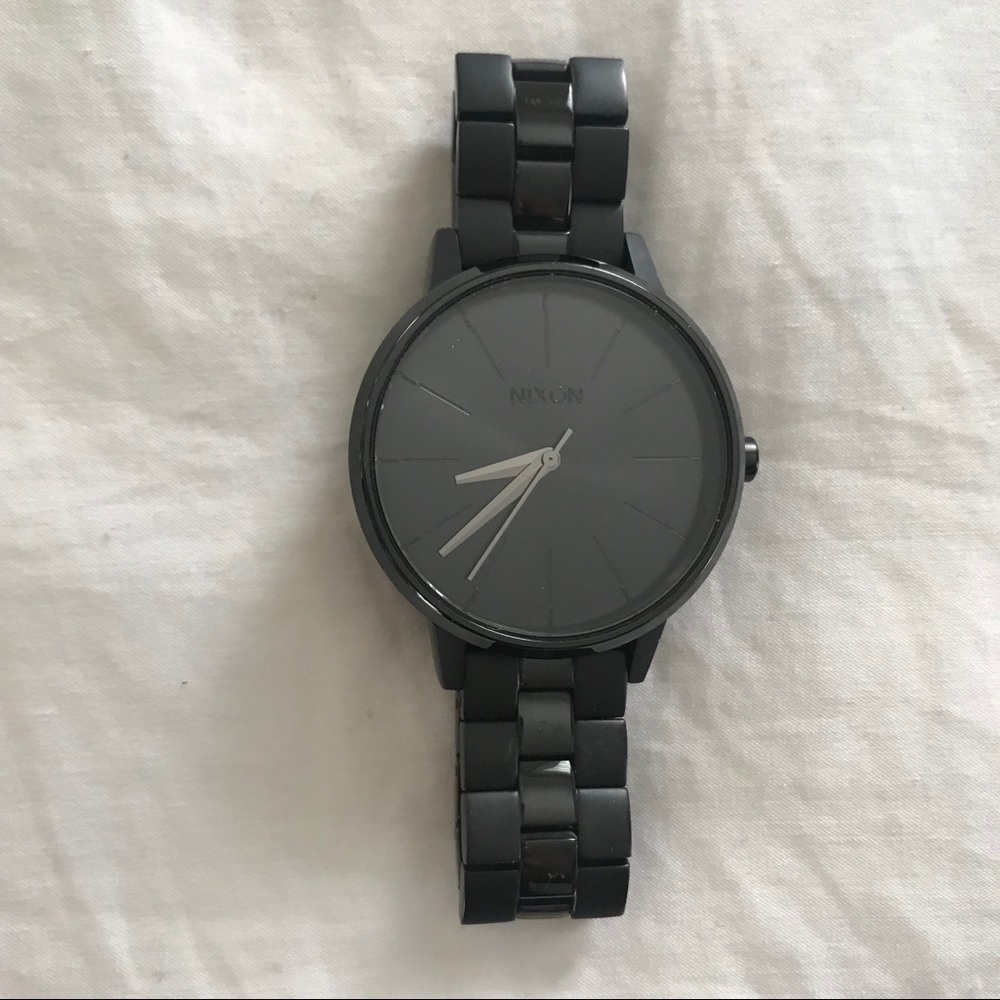Nixon Kensington Watch - 37 MM